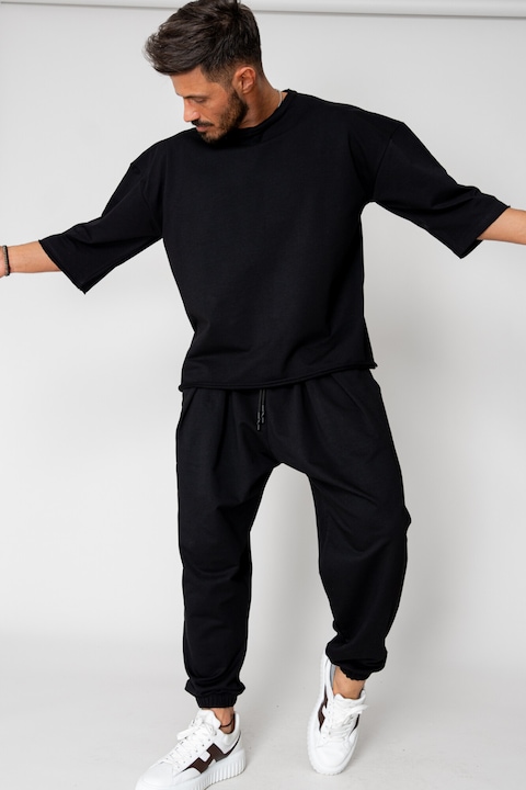 Trening Barbati uFIT - Set Flex Tricou Oversized si pantalon Baggy Black 15397