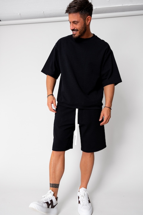 Trening Barbati uFIT - Set tricou oversized si pantalon scurt Black 15932