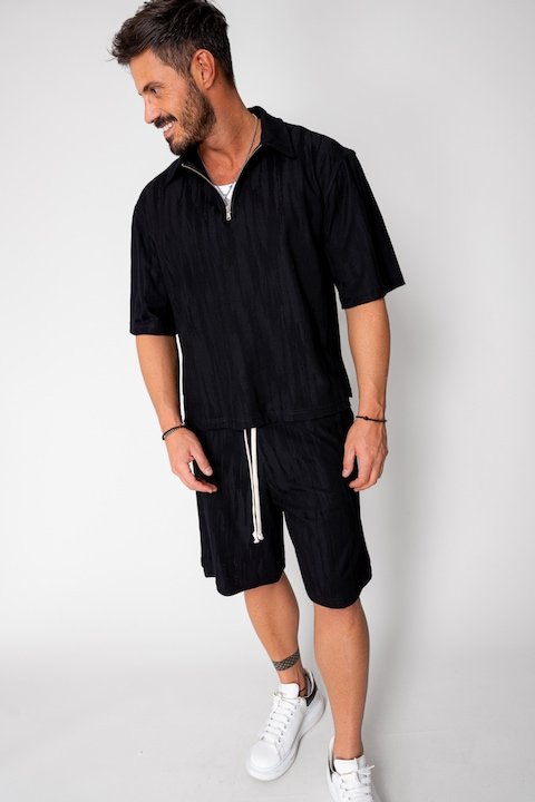 Trening Barbati uFIT - Set Velvet tricou cu fermoar si pantalon scurt Black 16246