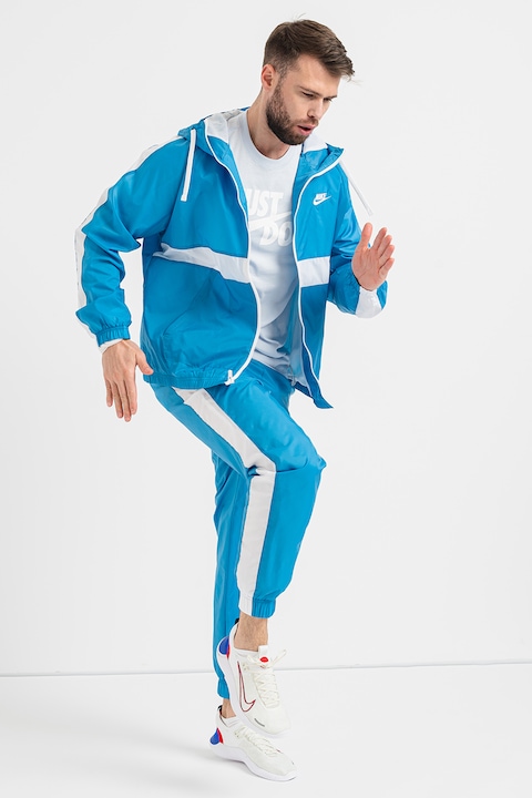 Trening Barbati Nike - Trening lejer cu gluga si model colorblock