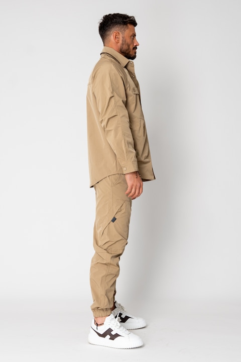 Trening Barbati uFIT - Set Jacheta fara gluga cu capse si Pantalon lung cargo Light Brown 15495