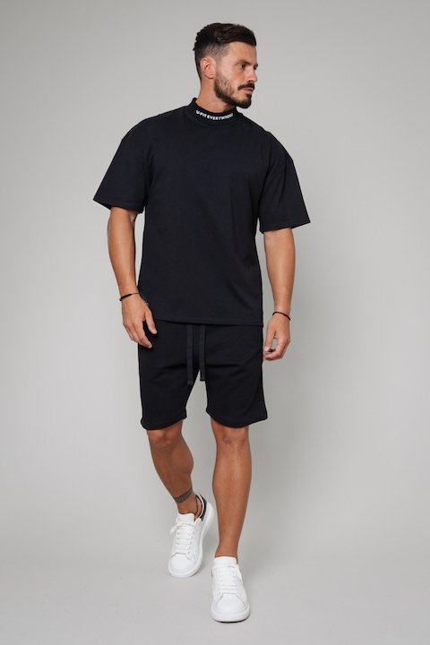 Trening Barbati uFIT - Set Tricou Barbati Turtle Neck si Pantalon scurt Black Negru