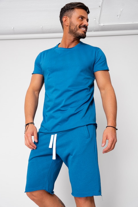 Trening Barbati uFIT - Set Tricou Barbati Asymetric si Pantalon scurt Peacock Blue 15789