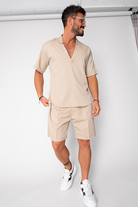 Trening Barbati uFIT - Set Como bluza V-cut si pantaloni scurti Beige 16740