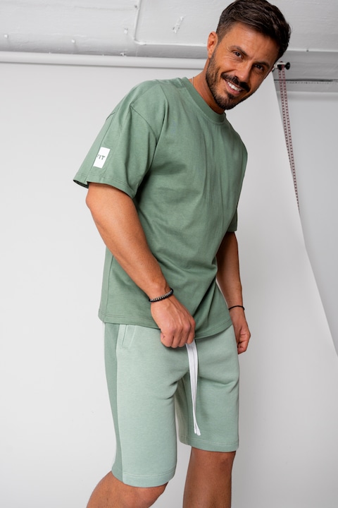 Trening Barbati uFIT - Set LeClub tricou oversized si pantalon scurt Duo Dark Olive 15837